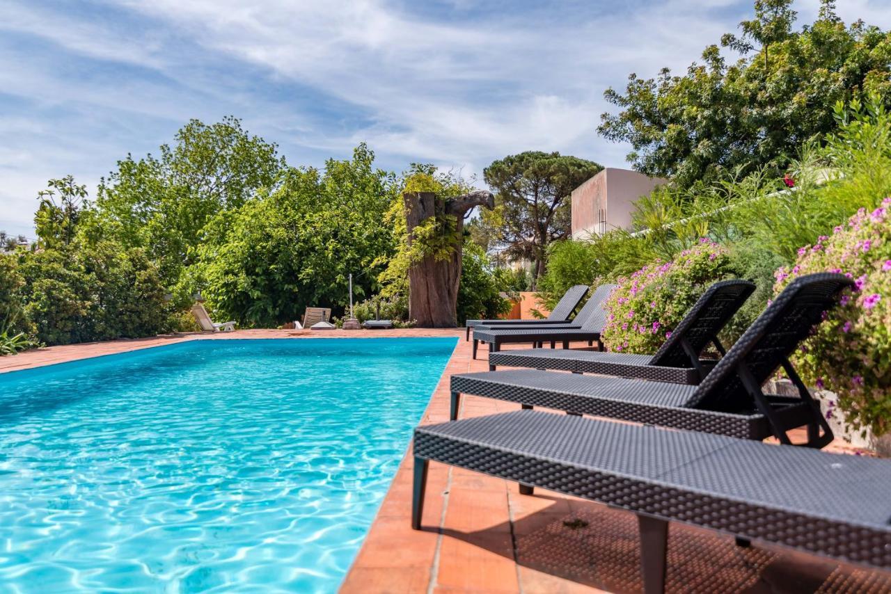 Vip House - Pool & Beach In Caparica Шарнека Экстерьер фото