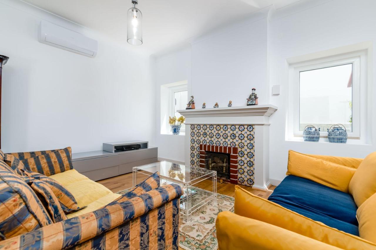 Vip House - Pool & Beach In Caparica Шарнека Экстерьер фото